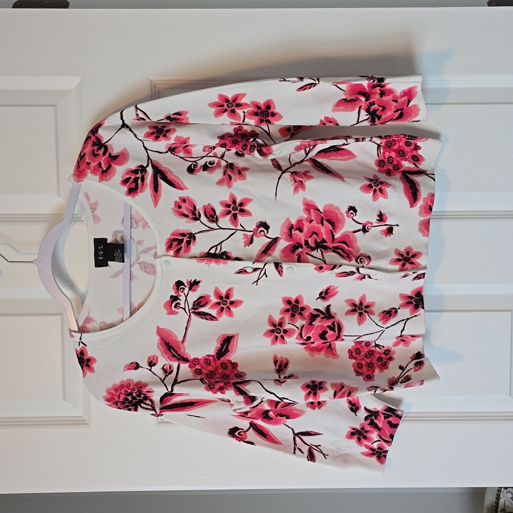 R.O.T shorty sweater